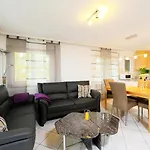 Apartamento Sonnhalde B By Interhome *