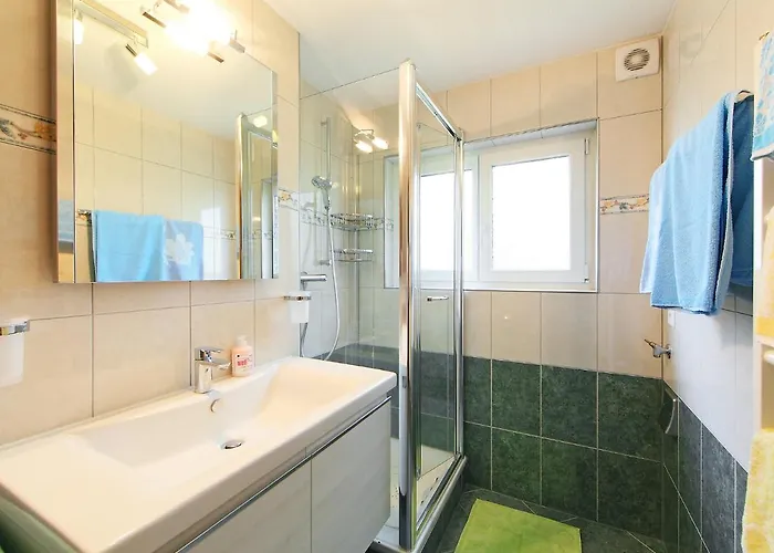 Sonnhalde B By Interhome Apartmán